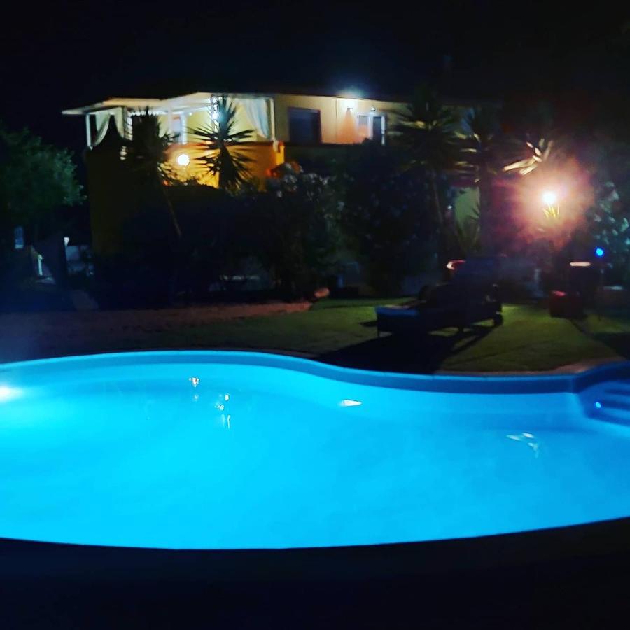 Bed & Breakfast Il Rosmarino Bosa Bagian luar foto