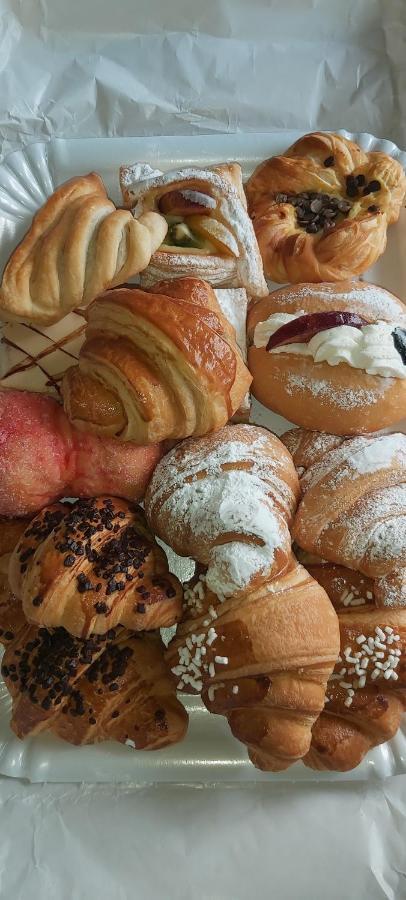 Bed & Breakfast Il Rosmarino Bosa Bagian luar foto