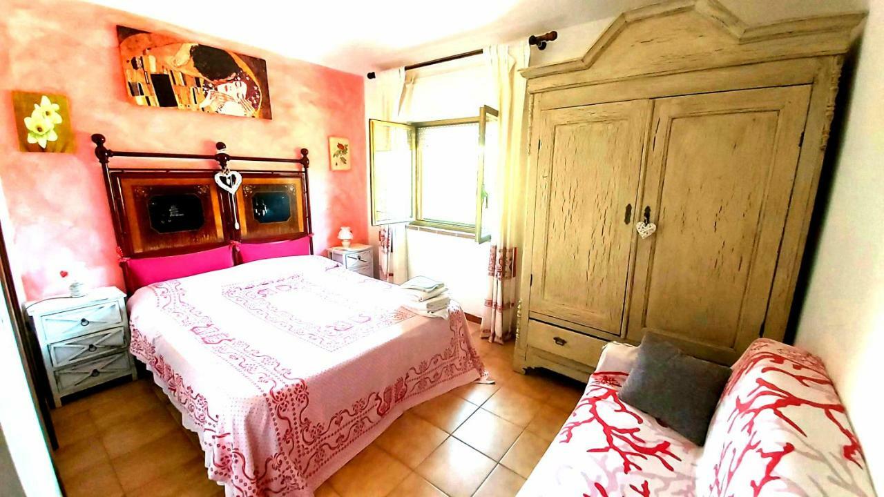 Bed & Breakfast Il Rosmarino Bosa Bagian luar foto